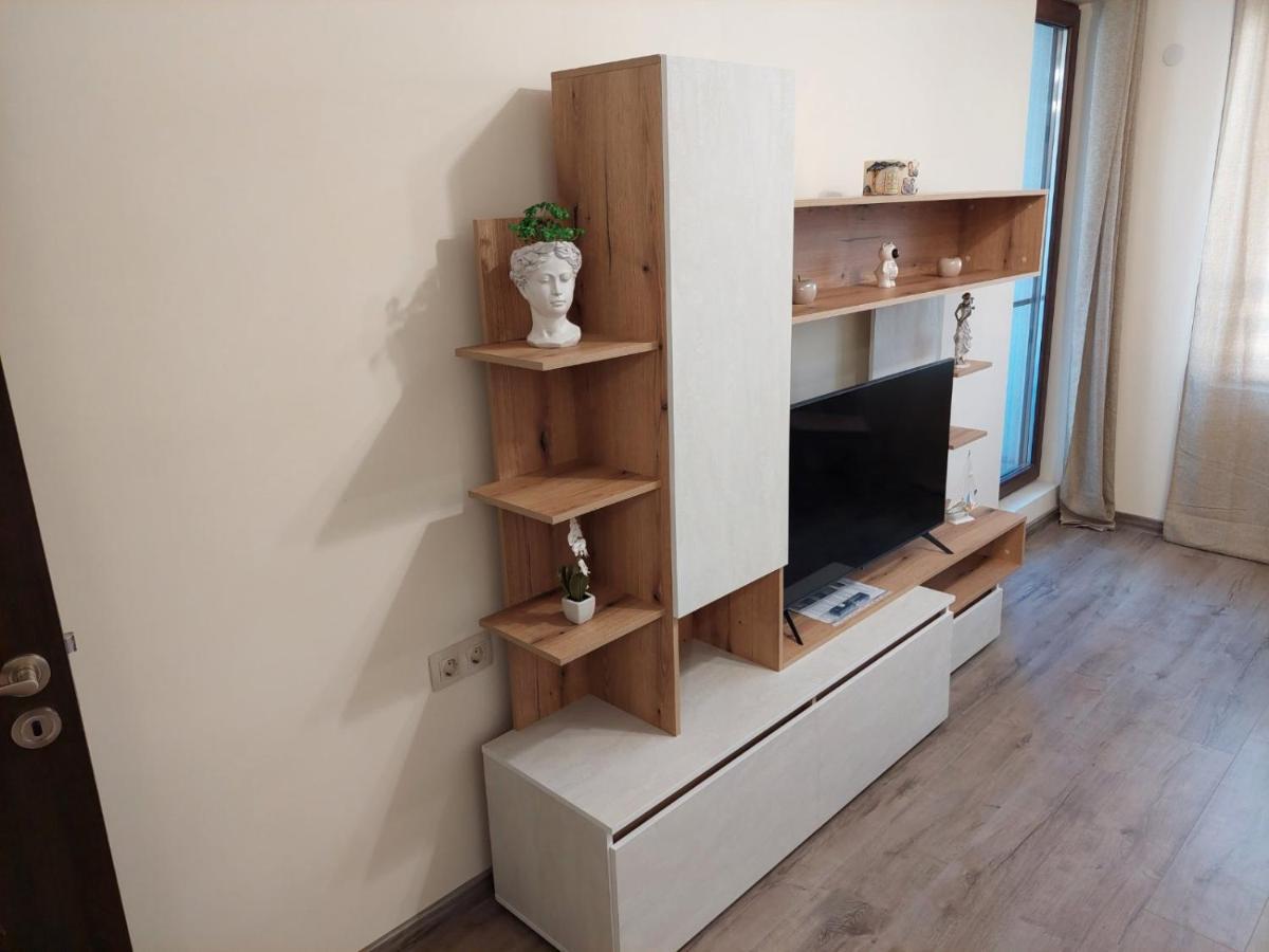 Апартаменти За Гости Делукс Burgas Luaran gambar